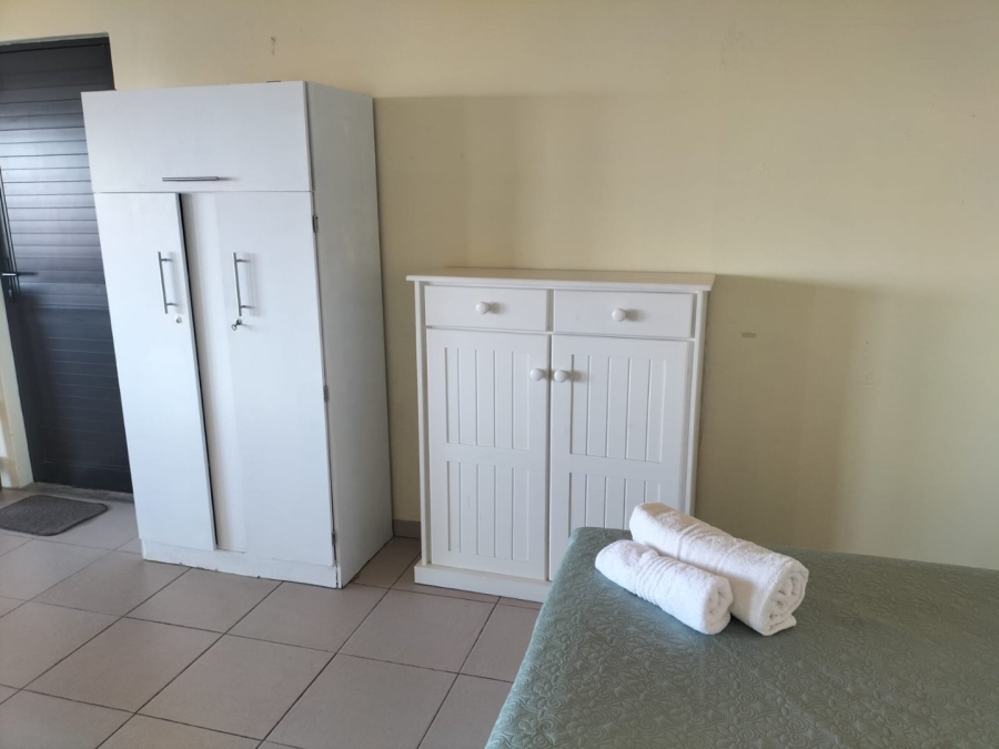 To Let  Bedroom Property for Rent in Forest Downs Eastern Cape